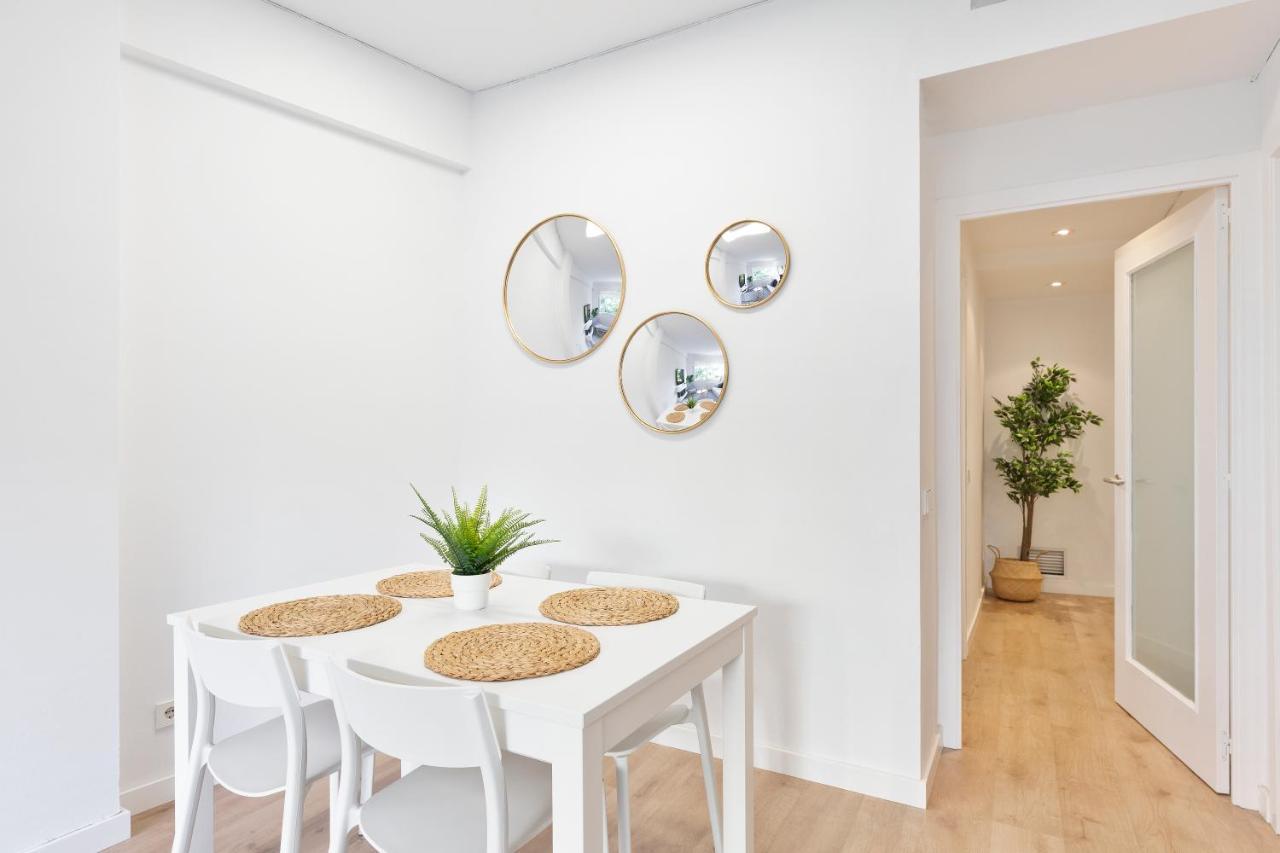 Suites Barcelona Park Gueell Exterior foto